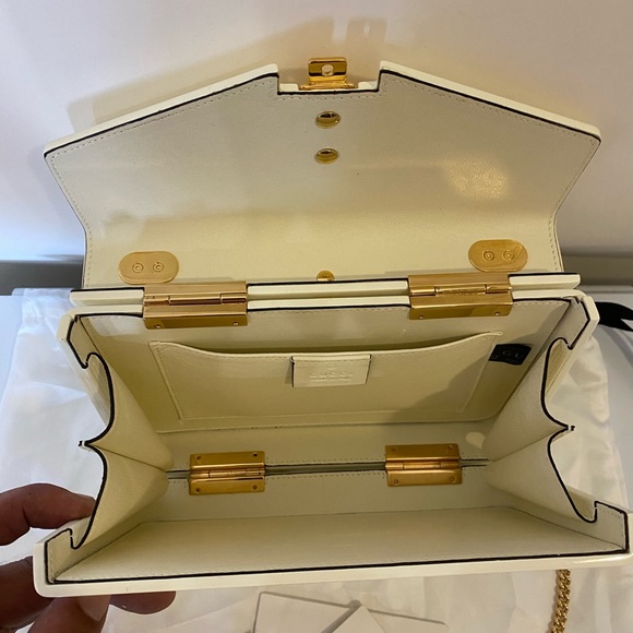 New GUCCI Plexiglass Mini Sylvie 1969 Top Handle Ivory White Chain Shoulder Bag - Picture 9 of 14